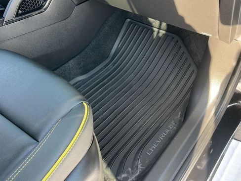 Used 2025 Chevrolet TrailBlazer ACTIV w/ Driver Confidence Package image 34