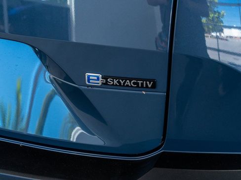 Used 2022 MAZDA MX-30 Electric w/ Premium Package image 28