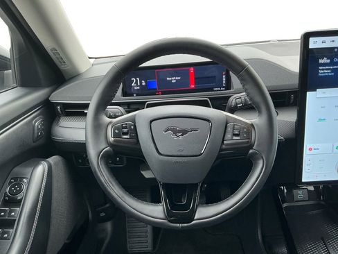 Used 2024 Ford Mustang Mach-E Select w/ Comfort Package Lite image 18