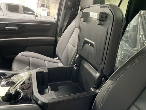 New 2026 Chevrolet Tahoe Premier w/ Sun And Tow Package AWD/4WD image 21