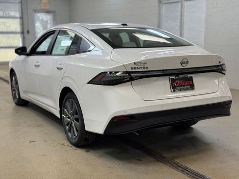 New 2026 Nissan Sentra SL FWD image 7