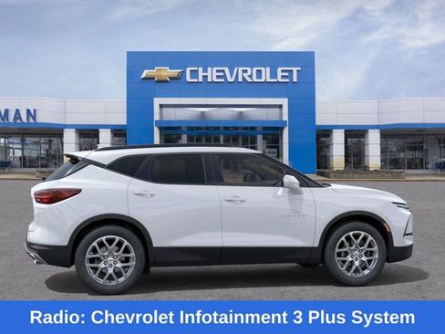 New 2025 Chevrolet Blazer LT w/ Convenience Package image 6