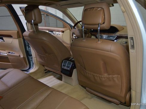 Used 2008 Mercedes-Benz S 550 image 19