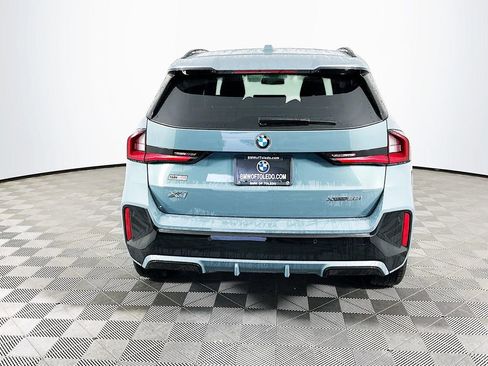 Certified 2023 BMW X1 xDrive28i w/ Premium Package image 9