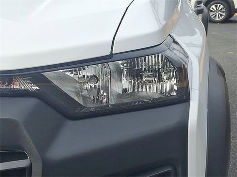 Certified 2024 Chevrolet Colorado Trail Boss w/ Safety Package image 9