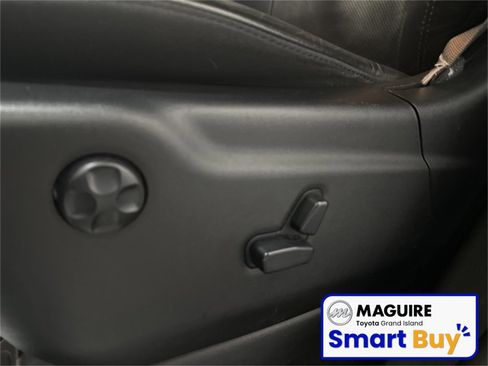 Used 2020 Dodge Durango R/T w/ Blacktop Package image 16