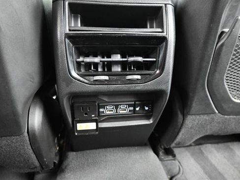 Used 2022 Jeep Grand Cherokee Limited AWD/4WD image 16