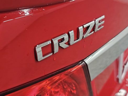 Used 2012 Chevrolet Cruze LT w/ RS Package FWD image 25