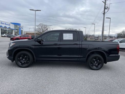 Used 2025 Honda Ridgeline Black Edition image 6