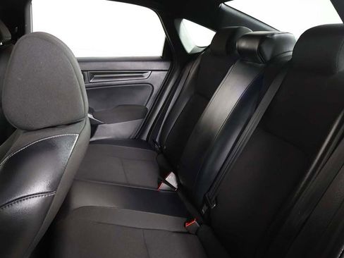 Used 2023 Honda Civic Sport image 29