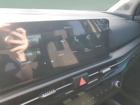 New 2026 Kia Sportage S image 6