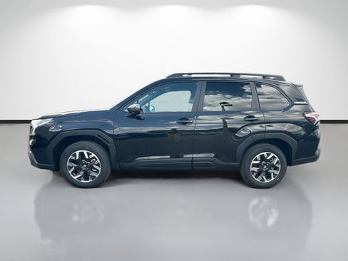 Used 2026 Subaru Forester Premium AWD/4WD image 6