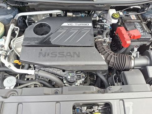 Used 2025 Nissan Rogue SV image 28