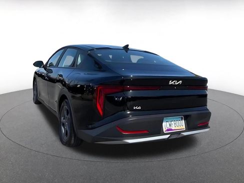 Used 2025 Kia K4 FWD image 10