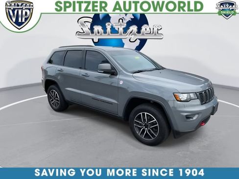 Used 2020 Jeep Grand Cherokee Trailhawk AWD/4WD image 3