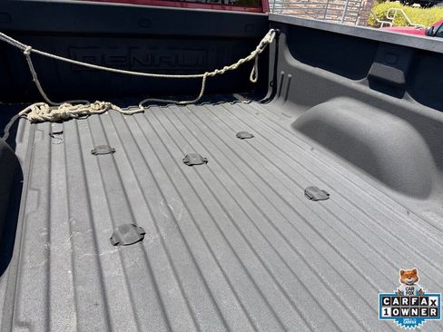 Certified 2018 GMC Sierra 2500 Denali w/ Duramax Plus Package AWD/4WD image 5