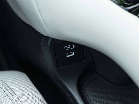 Used 2026 Honda HR-V LX image 29