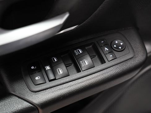 Used 2022 RAM 1500 Big Horn image 18