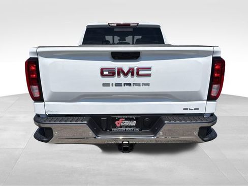 New 2026 GMC Sierra 1500 SLE w/ Preferred Package AWD/4WD image 6