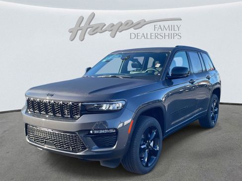New 2025 Jeep Grand Cherokee Limited image 23