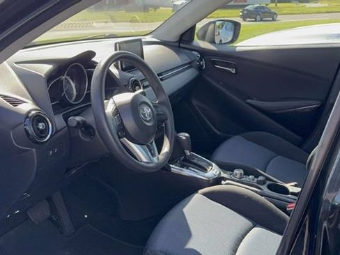 Used 2017 Toyota Yaris iA FWD image 38