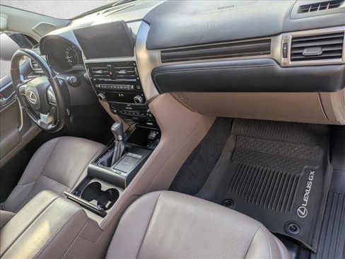 Used 2023 Lexus GX 460 Premium image 24