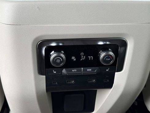 New 2026 GMC Yukon XL Denali w/ Denali Reserve Package AWD/4WD image 21