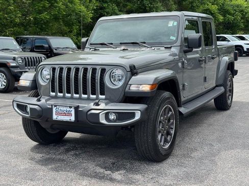 Used 2022 Jeep Gladiator Overland w/ Popular Equipment Package AWD/4WD image 8