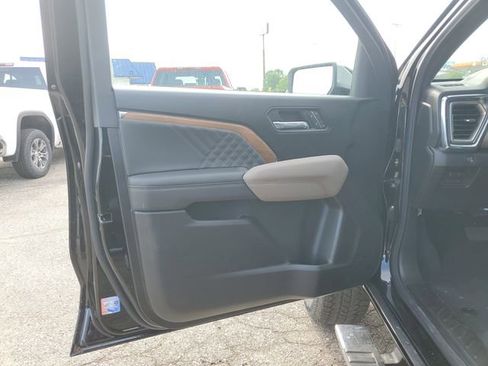 New 2026 GMC Canyon Denali AWD/4WD image 20