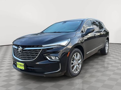 Used 2022 Buick Enclave Premium w/ Experience Buick Package FWD image 4