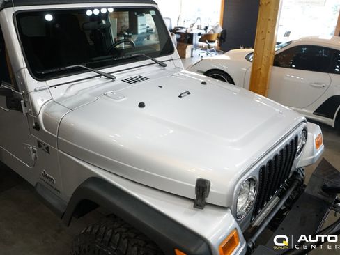Used 2005 Jeep Wrangler X image 5
