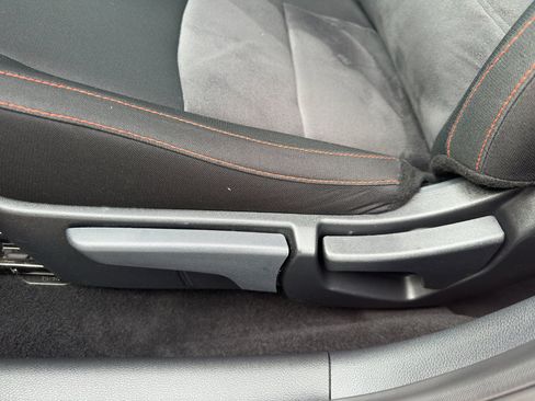 Used 2025 Nissan Sentra SR image 15