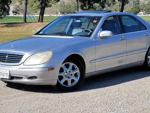 Used 2000 Mercedes-Benz S 500 image 2
