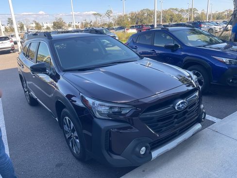 Certified 2025 Subaru Outback Limited XT w/ Popular Package #2 image 3