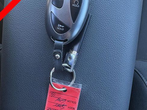 Used 2025 Hyundai Elantra Sport FWD image 23