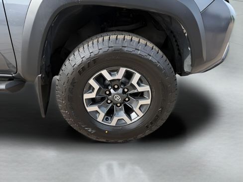 Used 2023 Toyota Tacoma TRD Off-Road AWD/4WD image 30