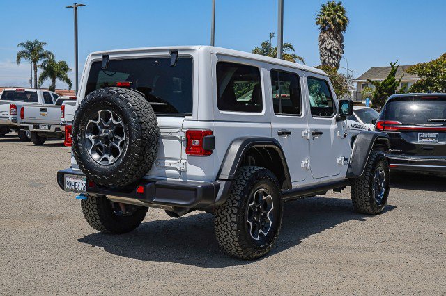 Used 2023 Jeep Wrangler Unlimited Rubicon 4xe AWD/4WD image 4
