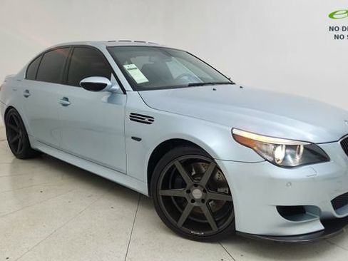 Used 2006 BMW M5 image 86