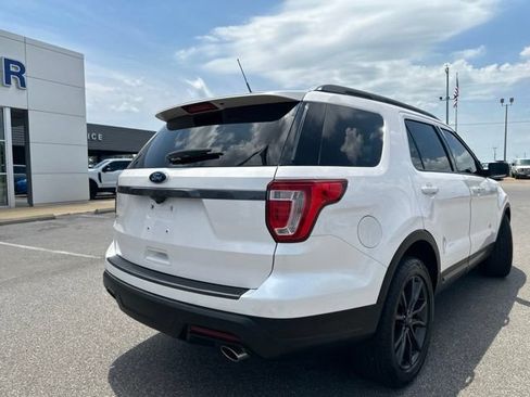Used 2019 Ford Explorer XLT w/ Equipment Group 202A FWD image 19