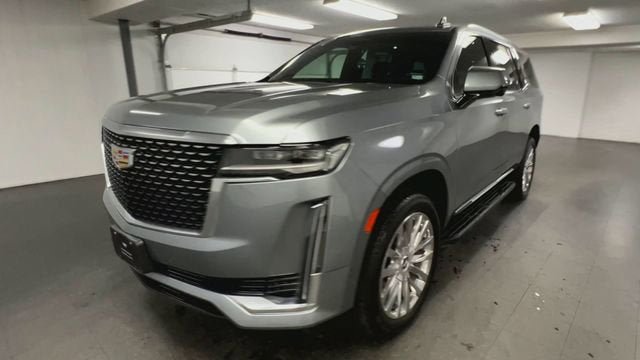 Certified 2023 Cadillac Escalade Premium Luxury AWD/4WD image 4