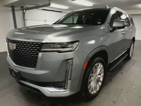 Certified 2023 Cadillac Escalade Premium Luxury AWD/4WD image 4