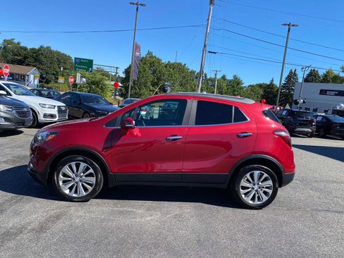 Used 2018 Buick Encore Preferred image 2
