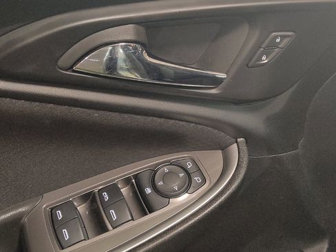 Used 2025 Chevrolet Malibu LT FWD image 27
