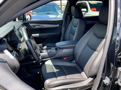 Used 2023 Cadillac XT5 Luxury AWD/4WD image 24