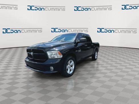 Used 2016 RAM 1500 Express w/ Popular Equipment Group AWD/4WD image 4