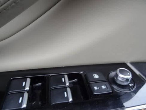 Used 2016 MAZDA CX-9 Touring image 11