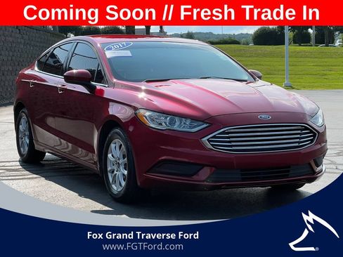 Used 2017 Ford Fusion S FWD image 33