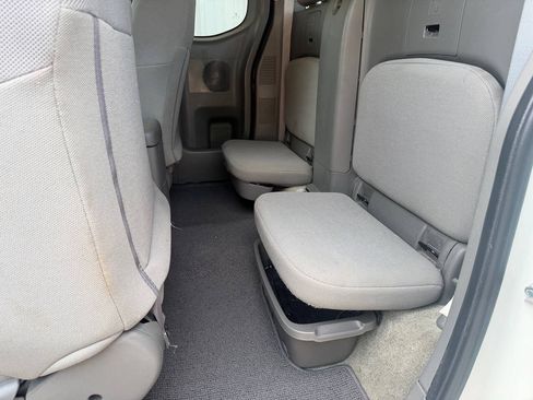 Used 2017 Nissan Frontier S RWD image 16