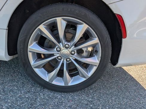 Used 2015 Chrysler 200 S w/ Navigation & Sound Group I image 3