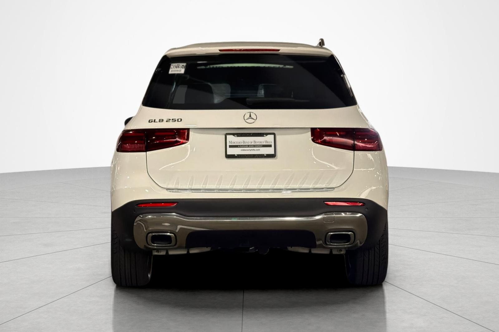 New 2026 Mercedes-Benz GLB 250 image 4